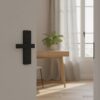 Porte de bureau équipée d'une poignée à empreinte dans un intérieur clair